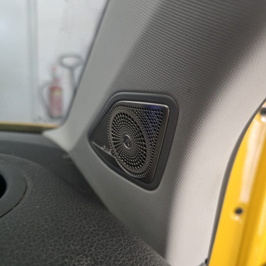vw-t6-alpine-spc-106t6-audio-upgrade-crisper-sound