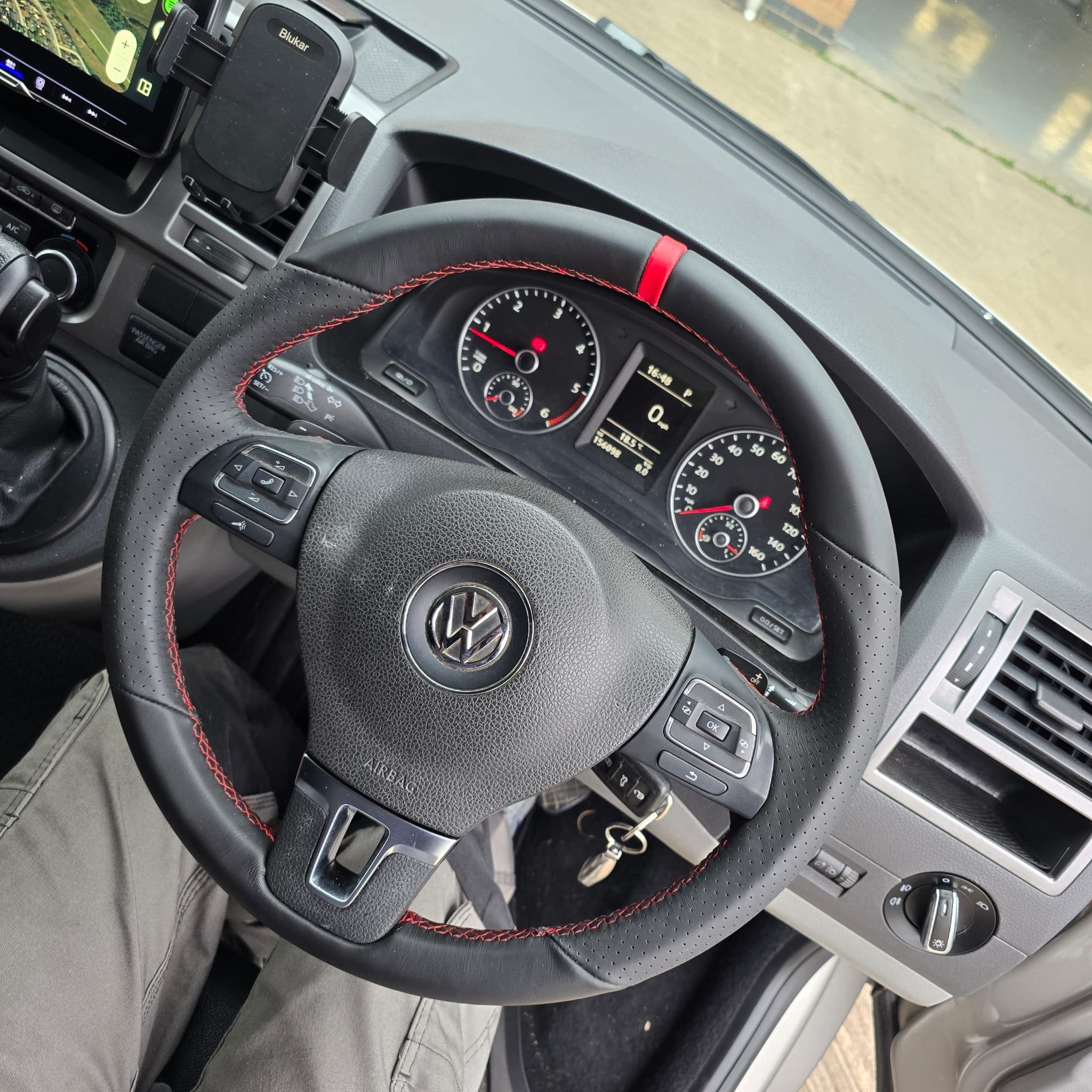 2015-t5-1-shuttle-retrofit-maidstone-alpine-halo9