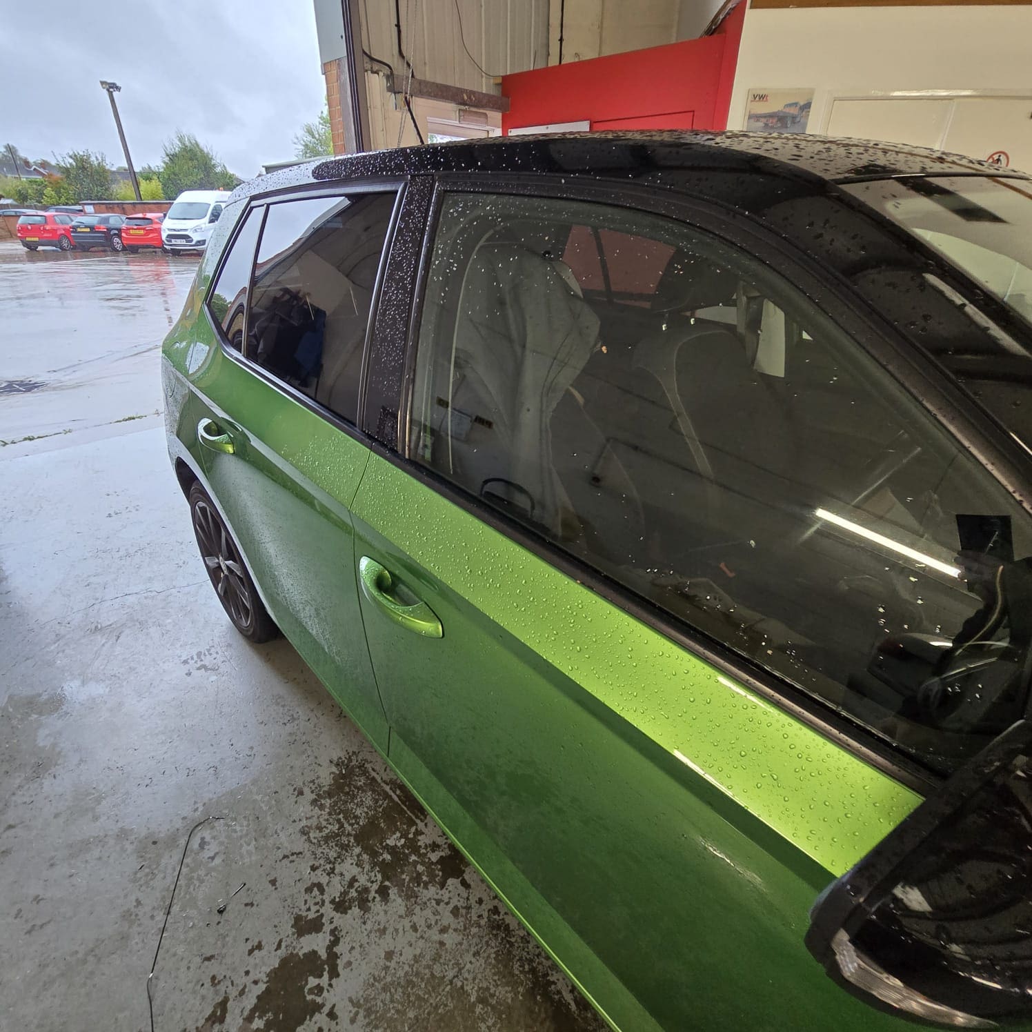 skoda-fabia-limo-tint-rear-window-green-upgrade