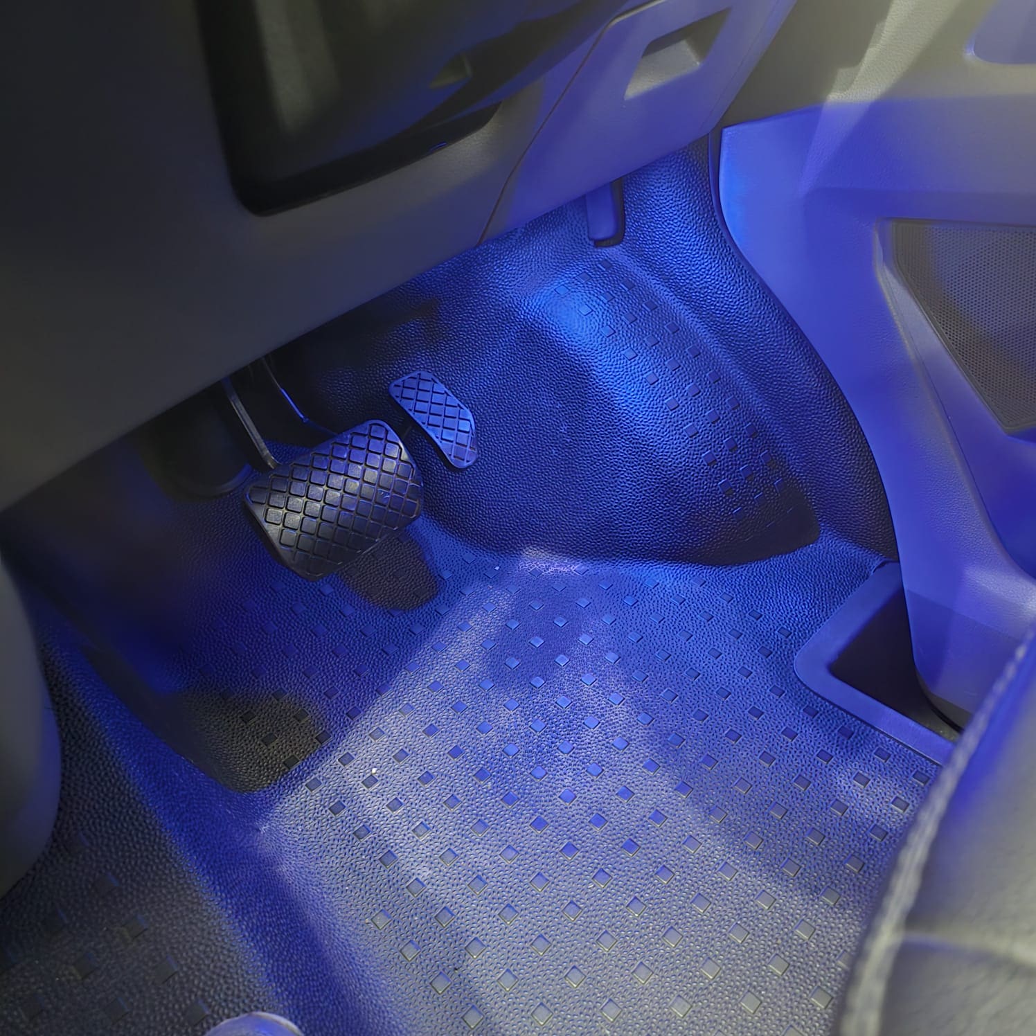 vw-t6-mood-lighting-upgrade-birmingham