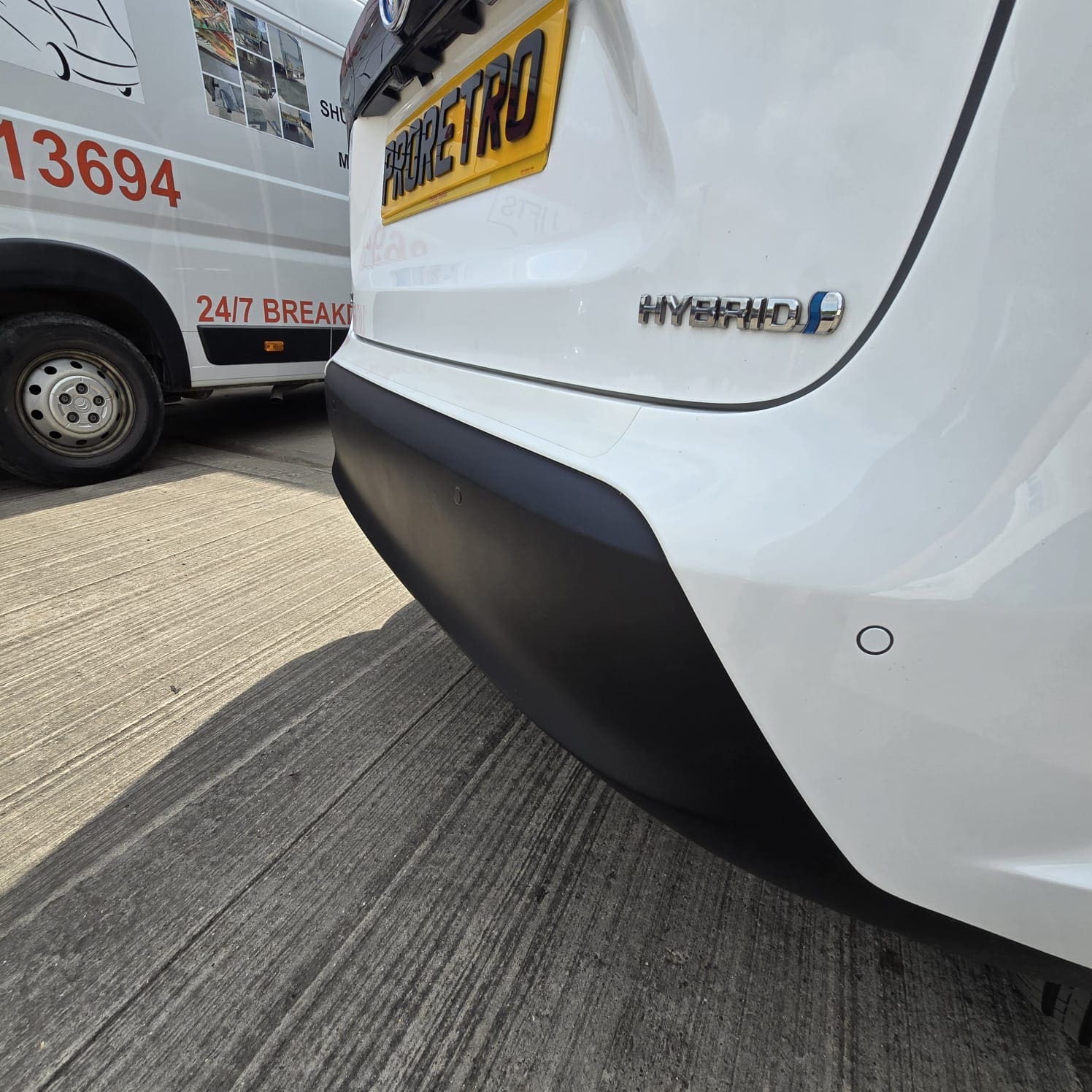 toyota-yaris-hybrid-vodafone-r394-seamless-parking-retrofit