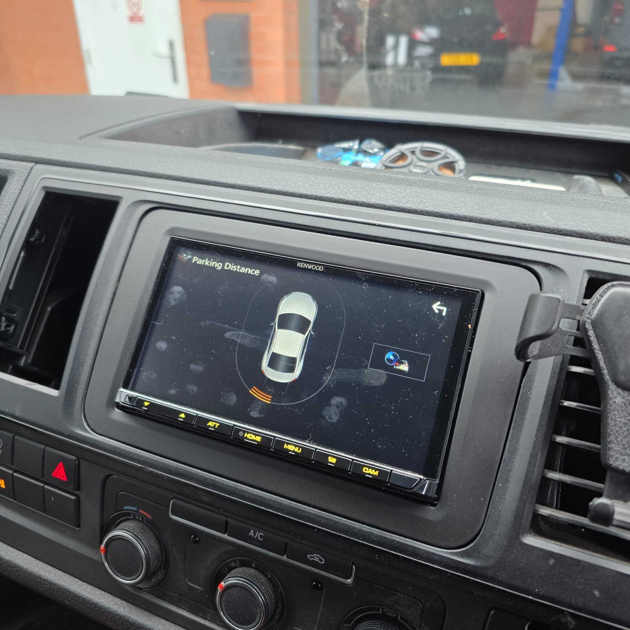 vw-transporter-t6-kenwood-dmx8021dabs-rear-view-upgrade