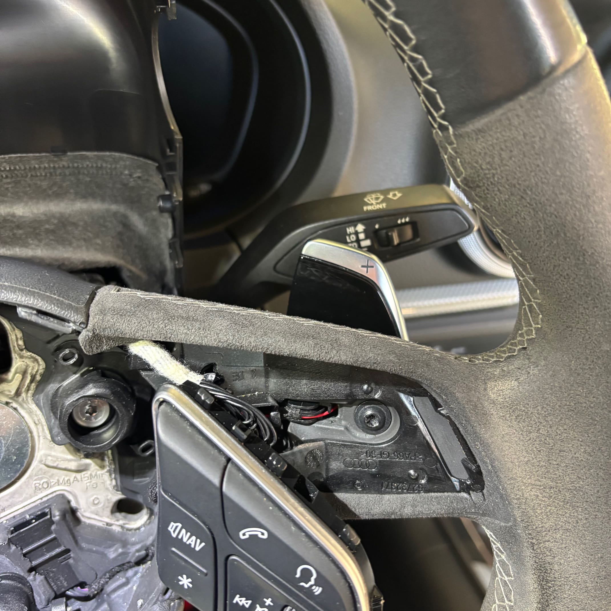 audi-rs3-dsg-paddle-precision-retrofit-leather-safety