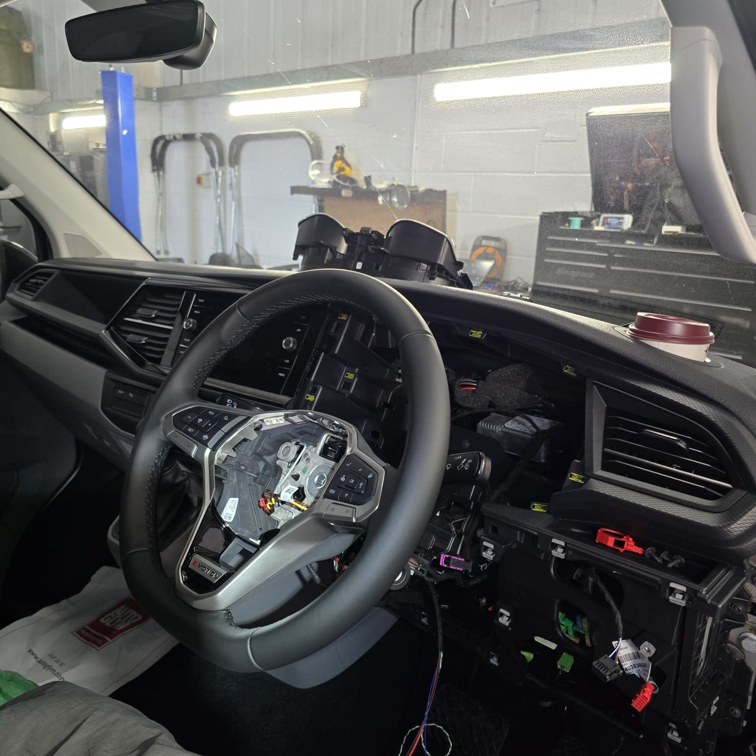 vw-t6-1-golf-mk8-heated-steering-digital-dash-security-horsham