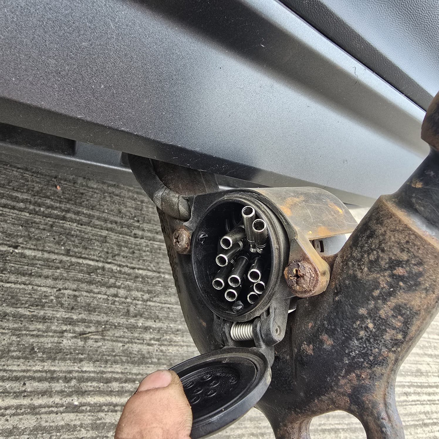 vw-tiguan-tow-bar-repair-electrical-restoration