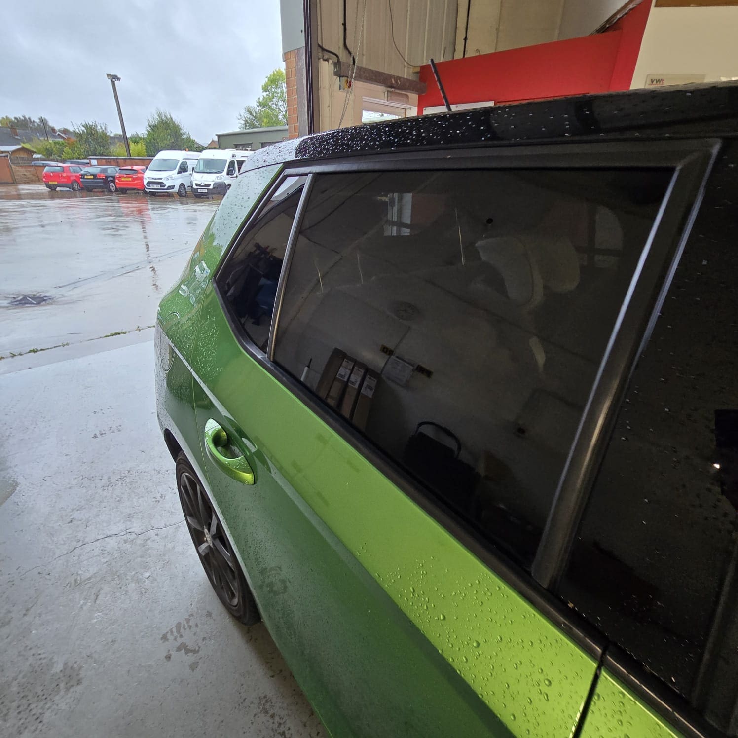 skoda-fabia-limo-tint-rear-windows-green-sophisticated-retrofit