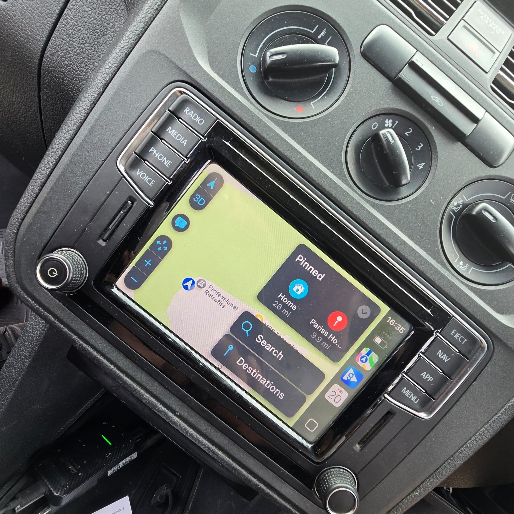vw-caddy-mk4-navigation-carplay-gti-seats-retrofit-nuneaton