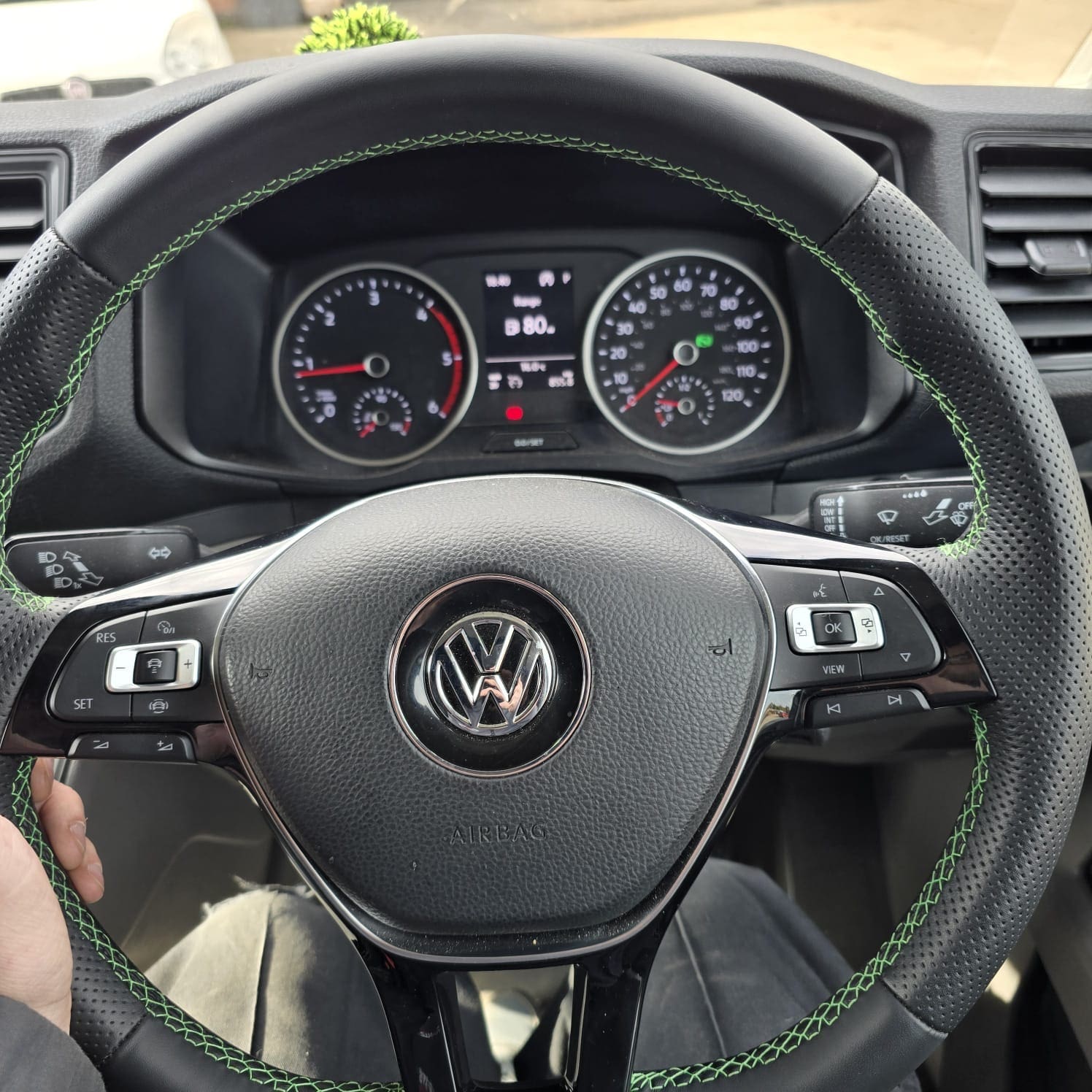 vw-crafter-multifunction-wheel-adaptive-control-upgrade