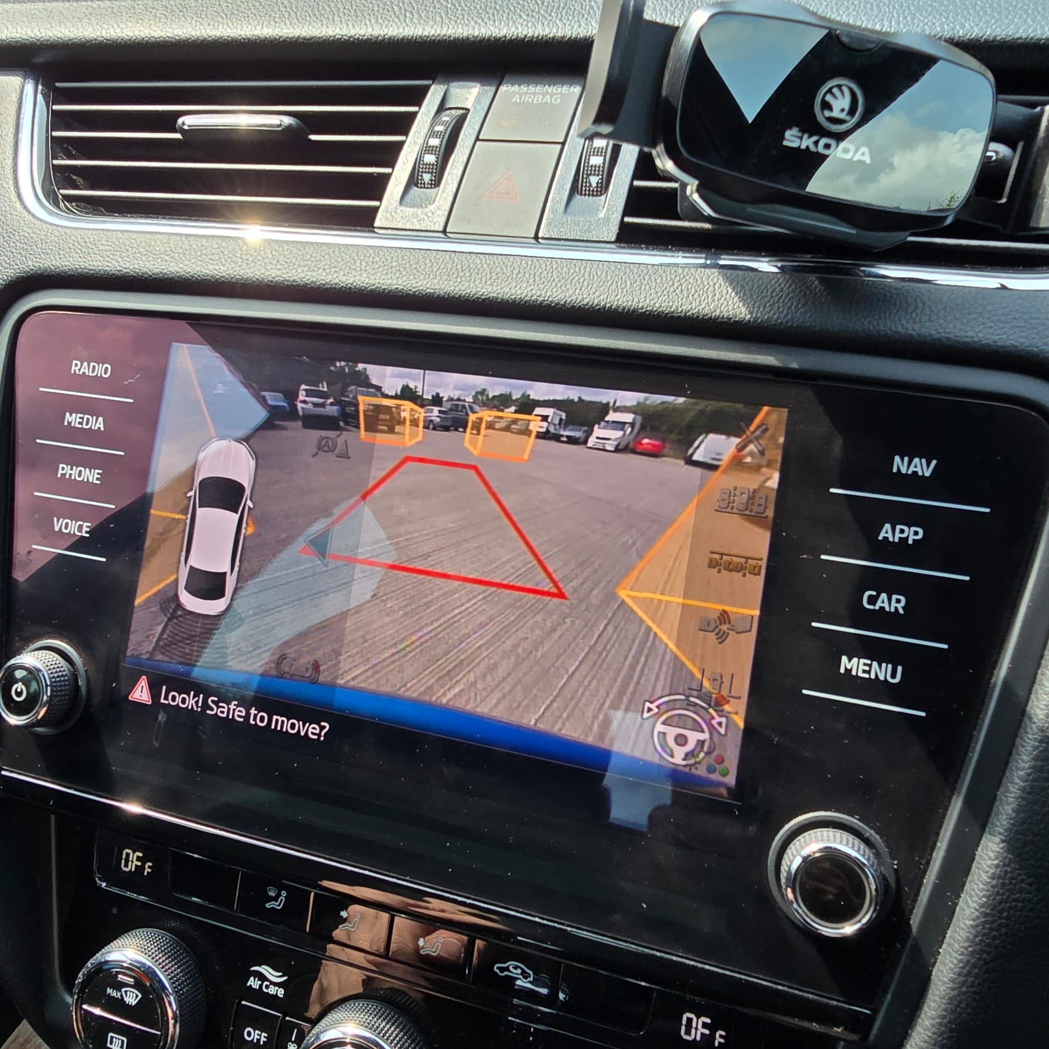 skoda-octavia-highline-camera-factory-precision-retrofit-professional