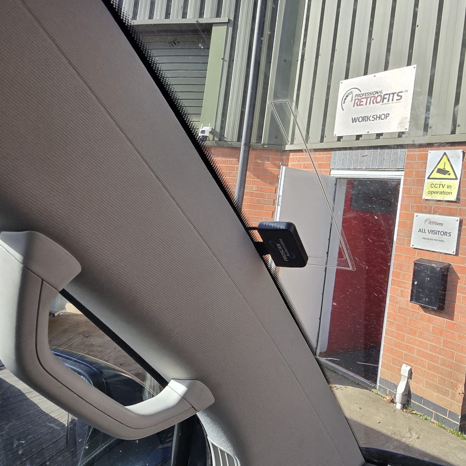 vw-transporter-t51-dab-retrofit-tamworth-multifunction-steering