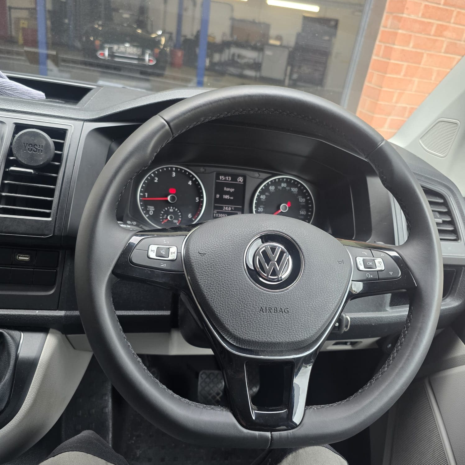 2016-vw-transporter-t6-cruise-control-flat-bottom-steering-retrofit