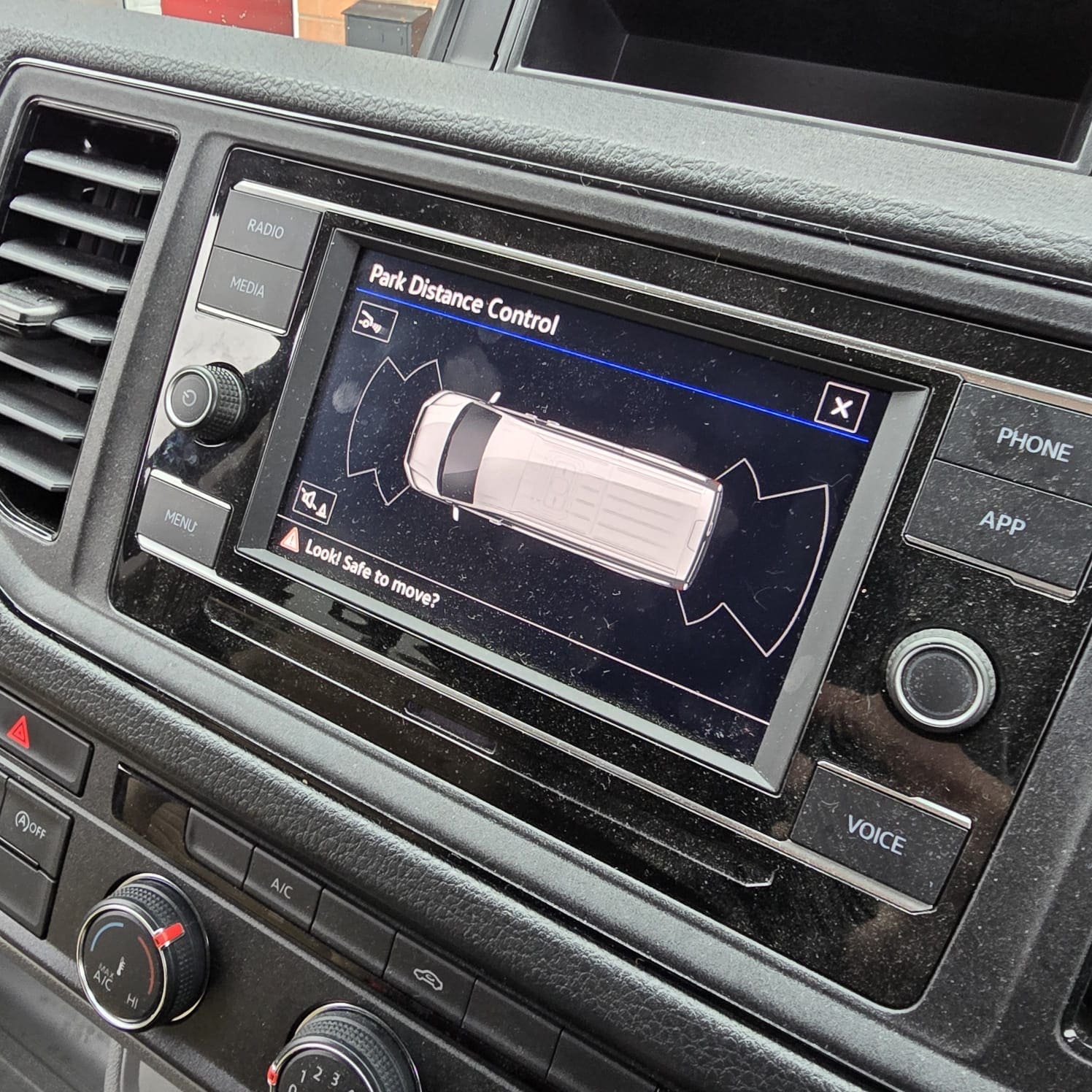 man-tge-oem-volkswagen-parking-sensor-retrofit