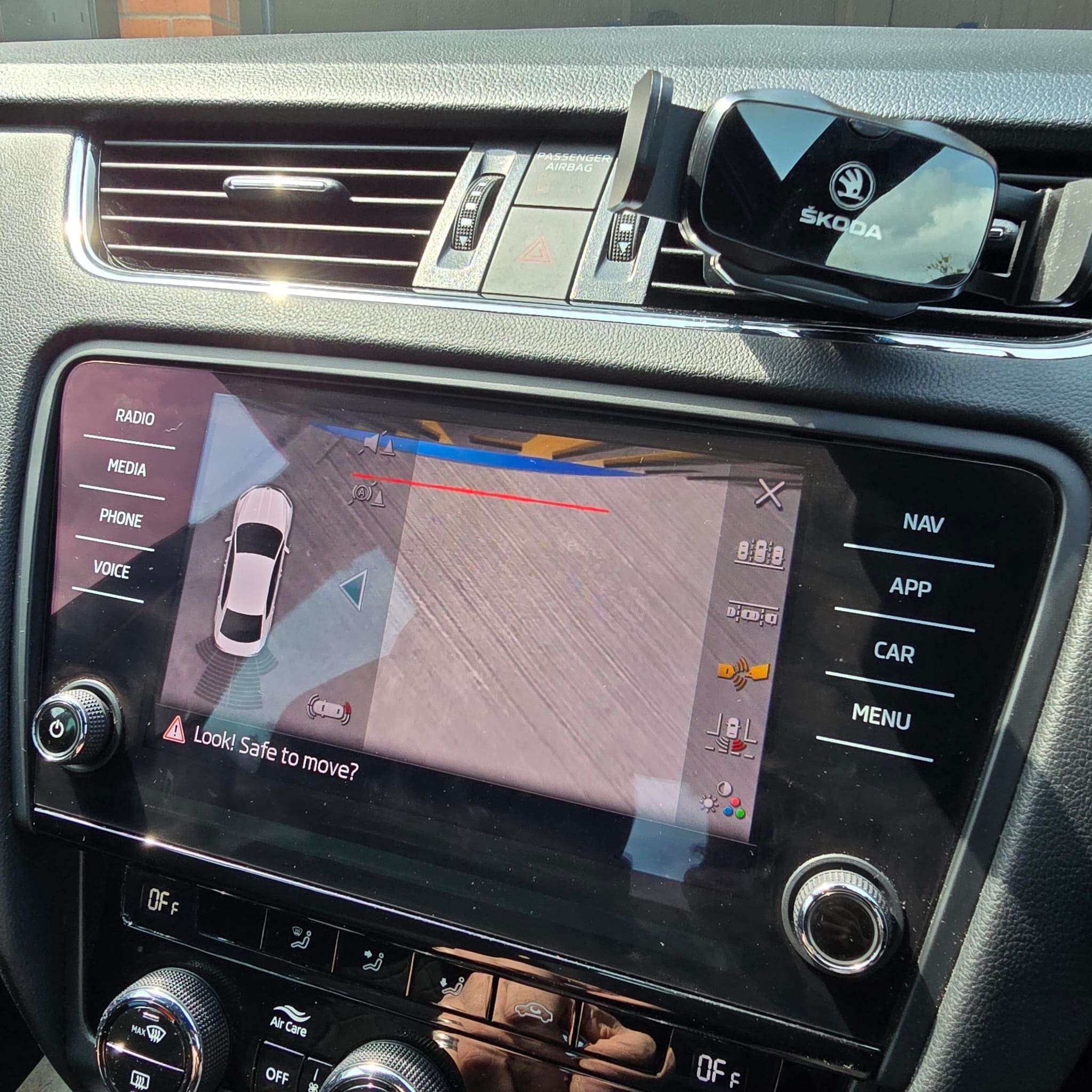 skoda-octavia-highline-camera-guidelines-precision-retrofit