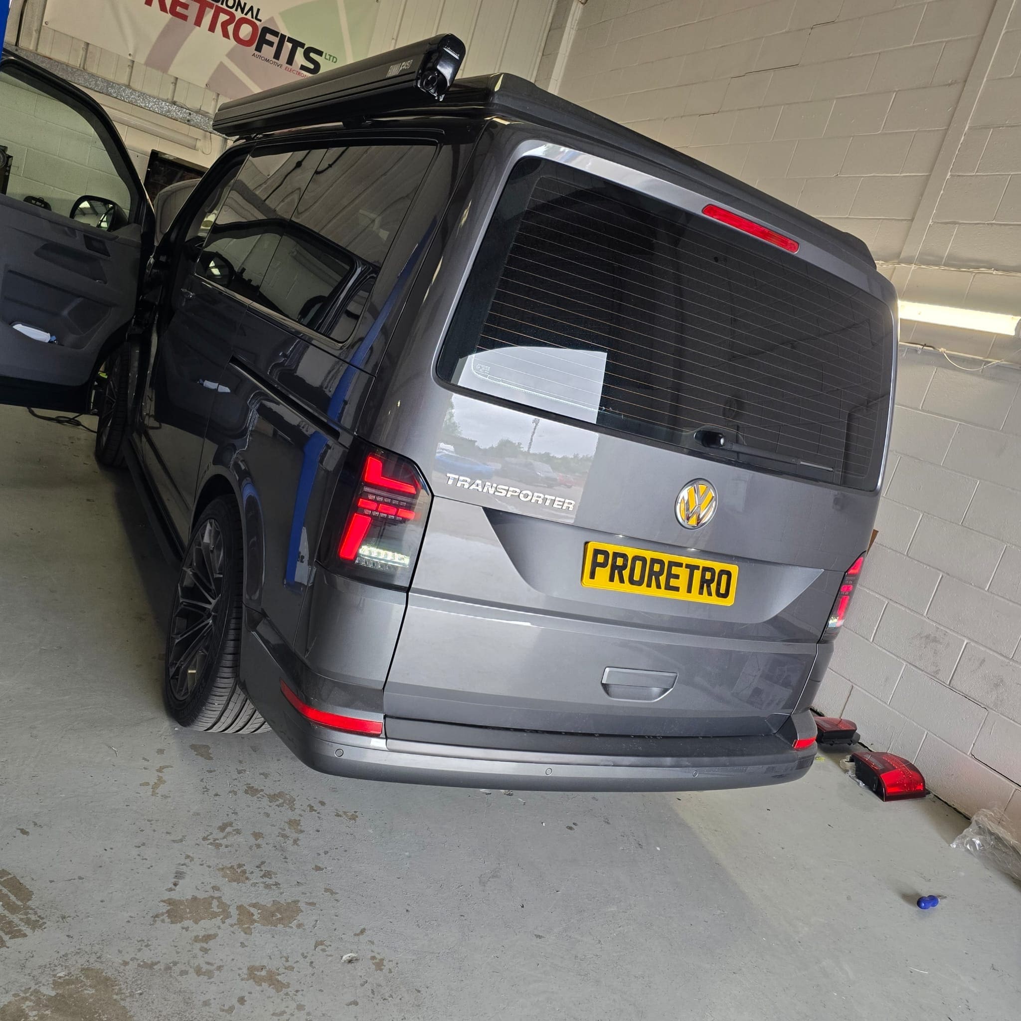 vw-t6-1-transporter-hq-led-taillights-sequential-indicators-retrofit