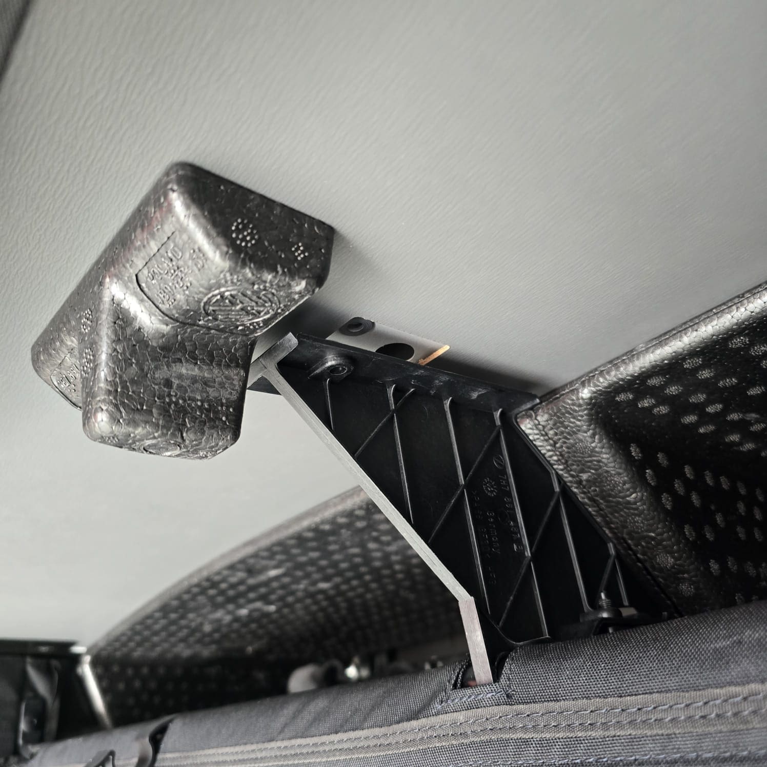 VW California T6.1 Rear-View Camera Retrofit for Enhanced Safety