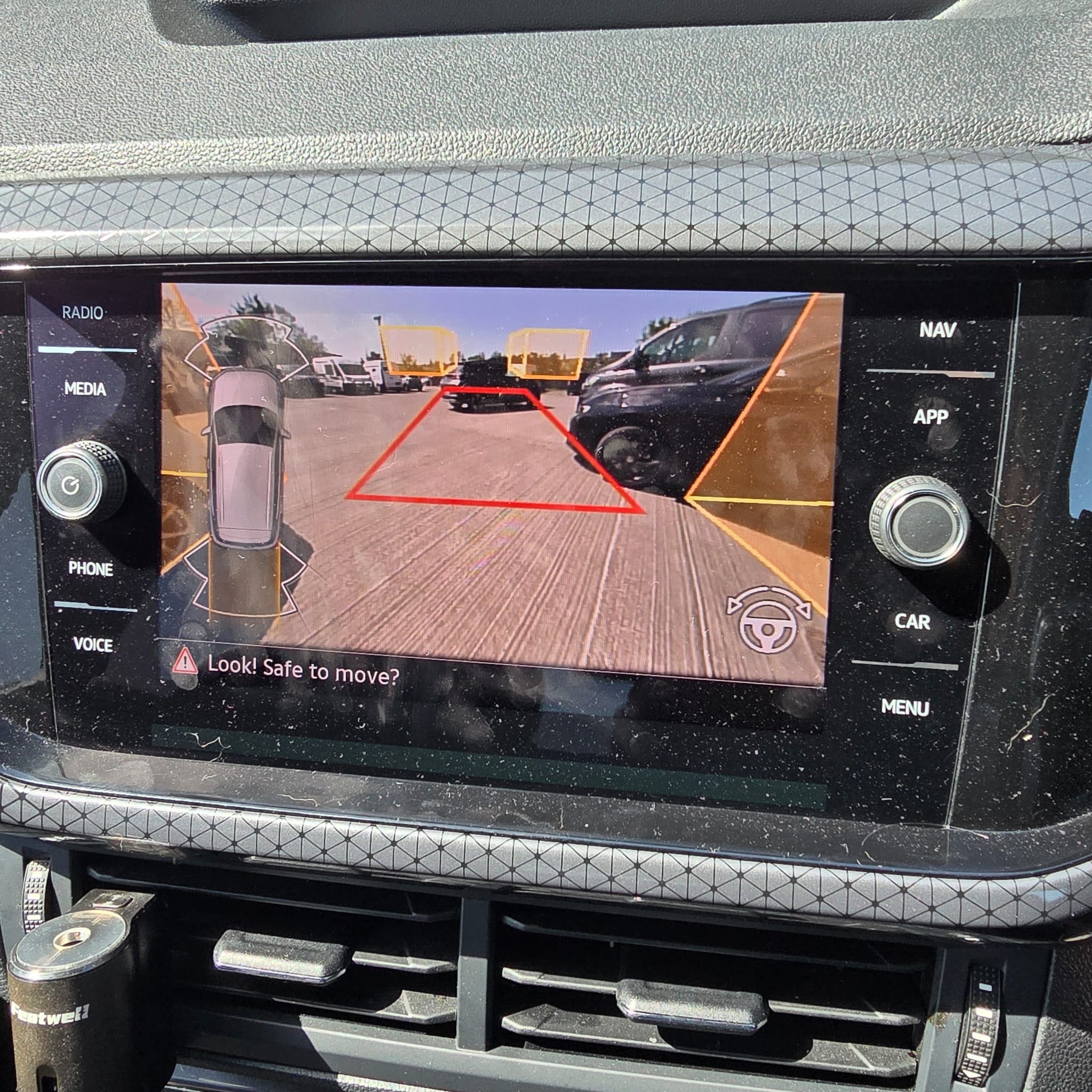VW T Cross 2022 Highline OEM camera screen integration and calibration