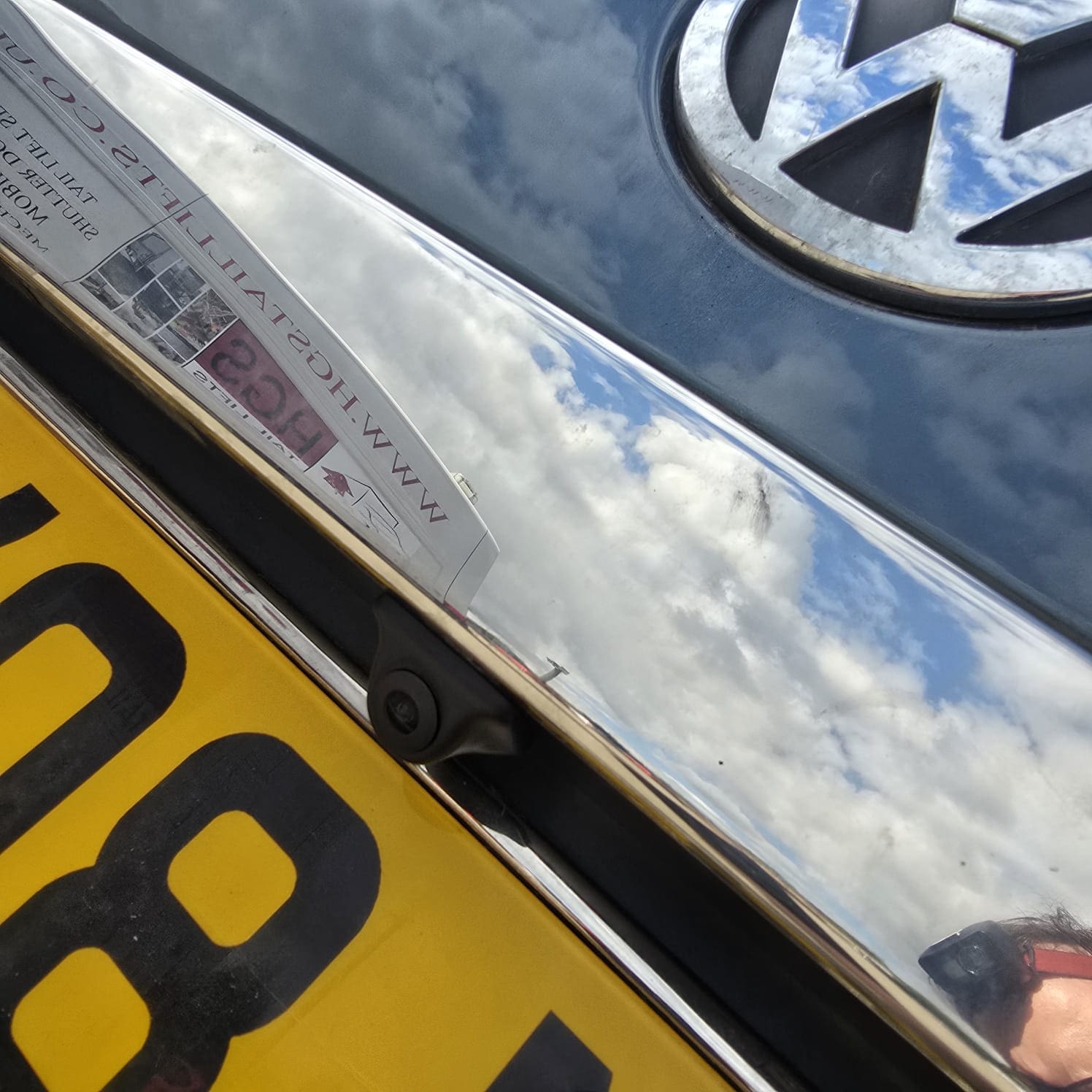vw-t5-kenwood-8021dabs-reverse-camera-seamless-integration