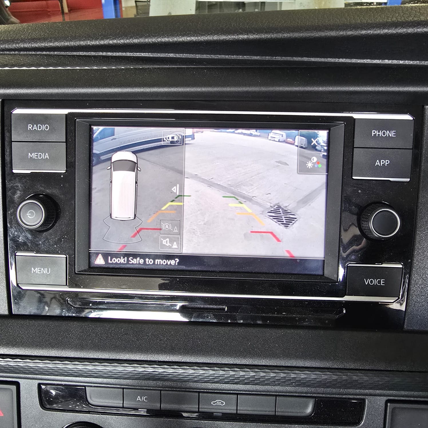 VW T6.1 Rear View Camera Retrofit for Enhanced Camper Safety