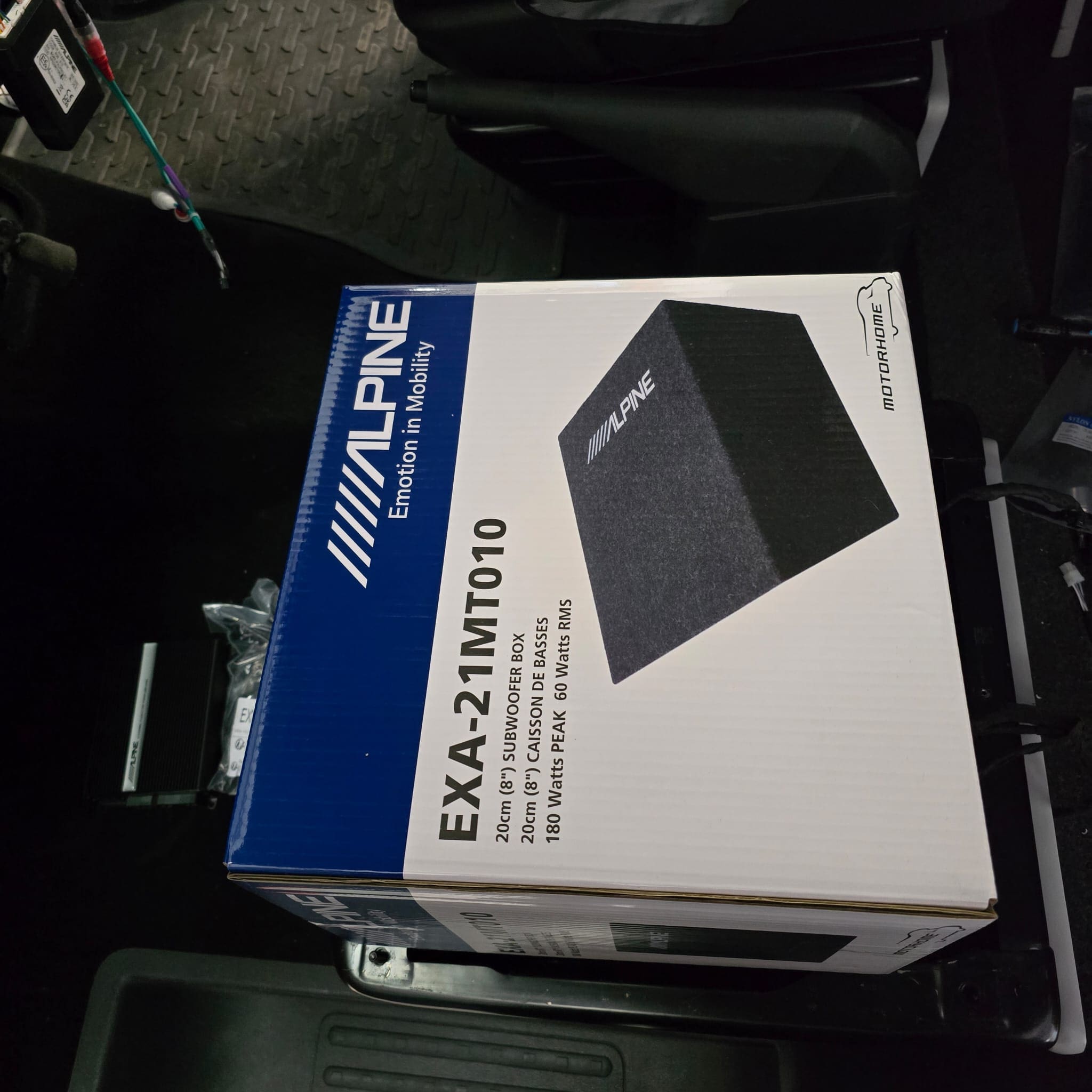 VW T6.1 Alpine SPC-W84AT6-2 subwoofer amplifier retrofit for stronger bass