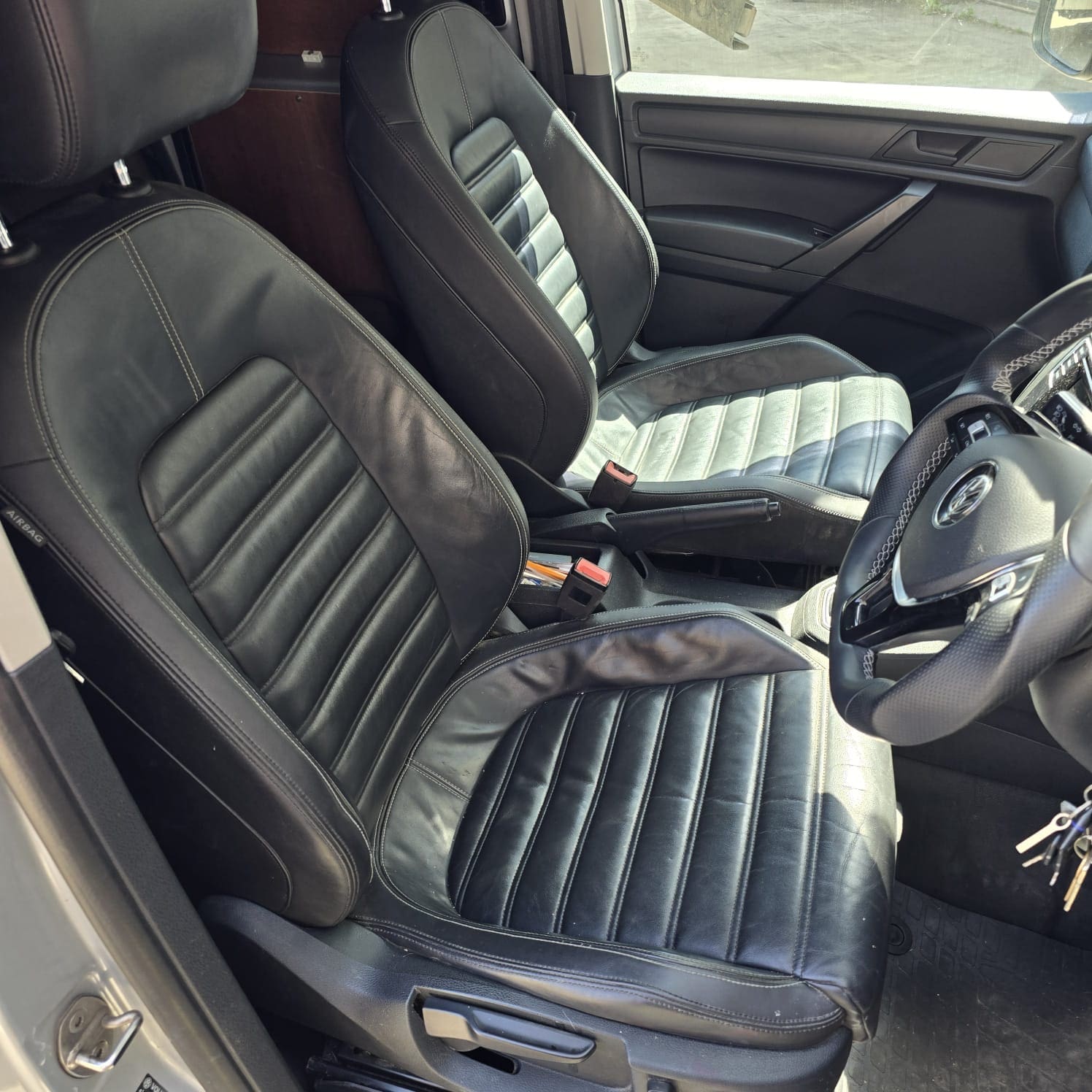 vw-touran-heated-electric-seats-factory-integration-retrofit