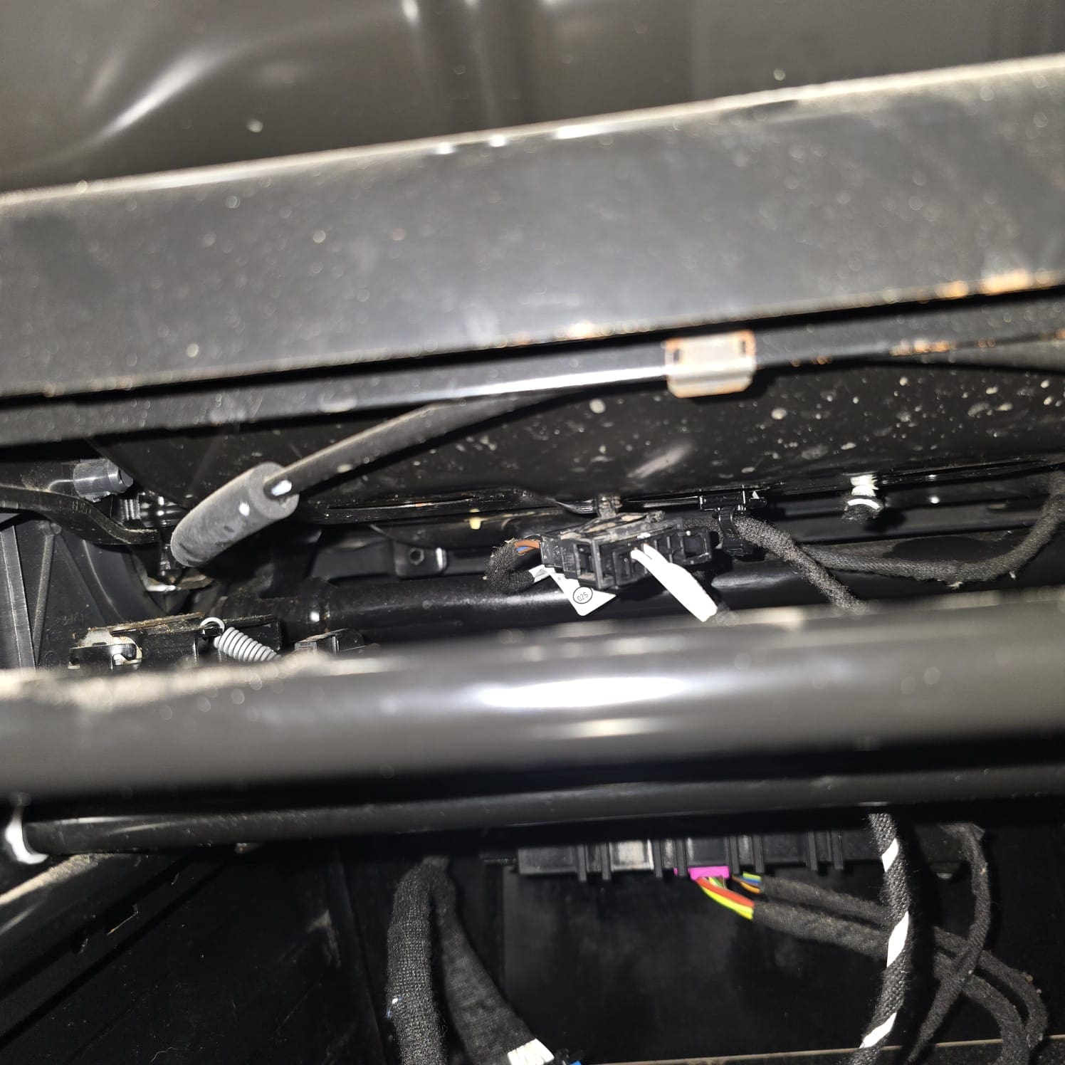 vw-transporter-t6-heated-seats-factory-integration-retrofit