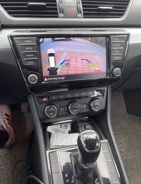 skoda-superb-reverse-camera-retrofit-factory-style