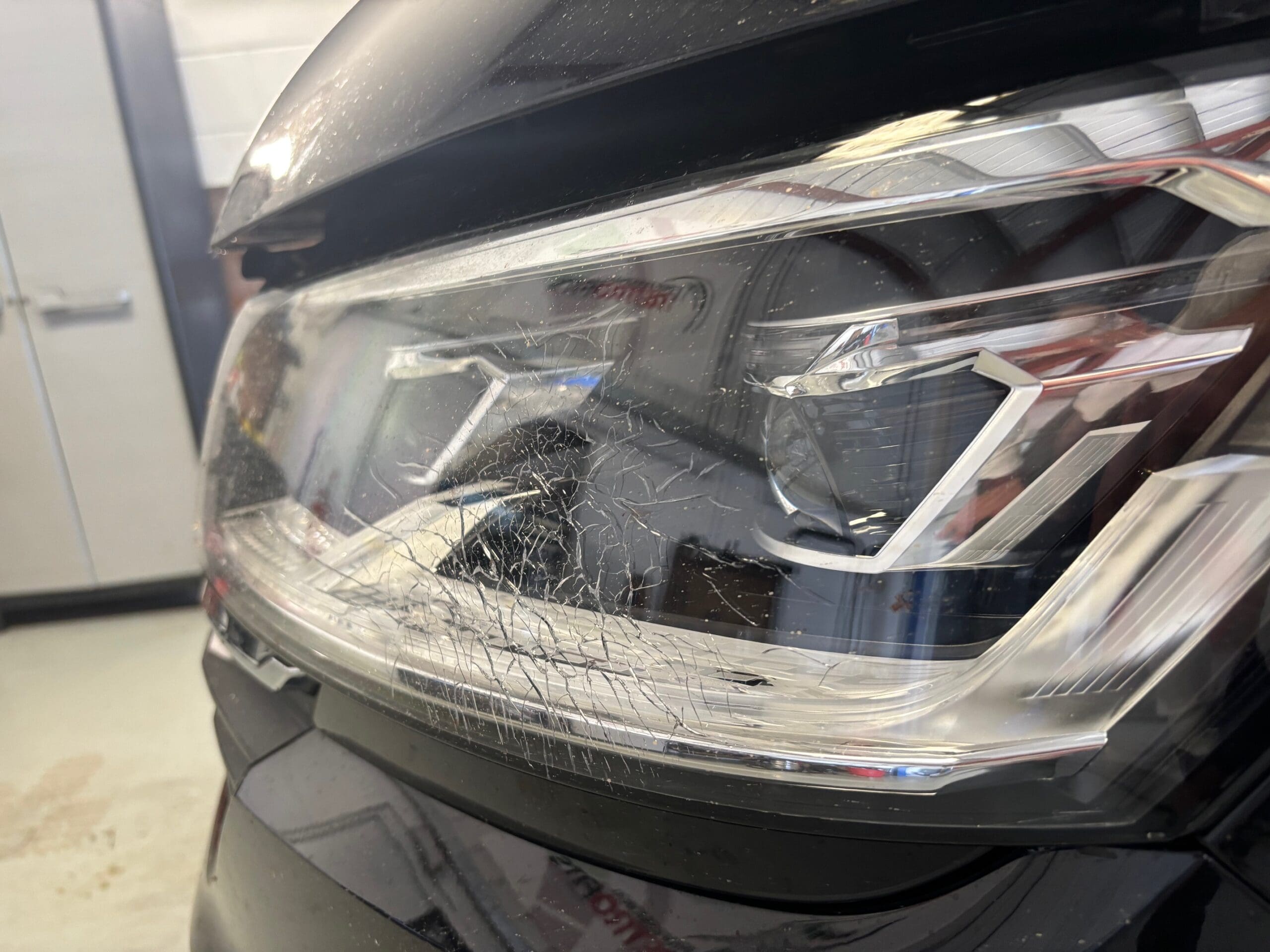 vw-transporter-t6-headlight-replacement-nuneaton