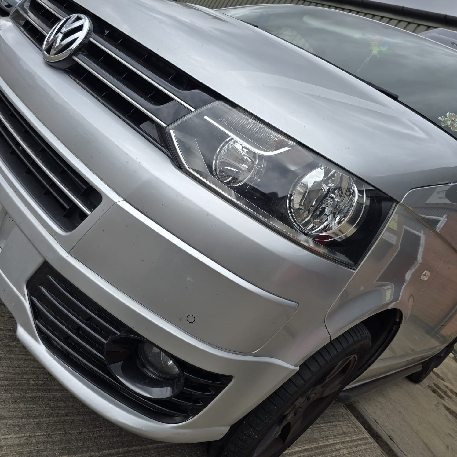 vw-t5-1-subwoofer-installation-phenix-gold-active-underseat