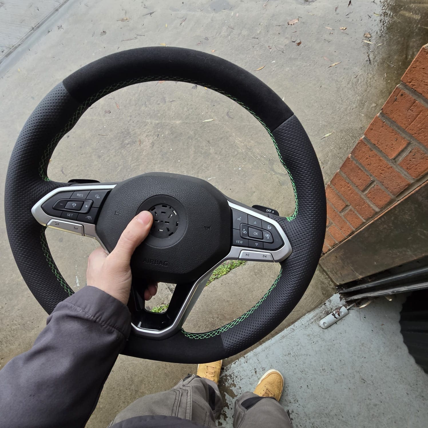 vw-t6-1-heated-alcantara-steering-retrofit