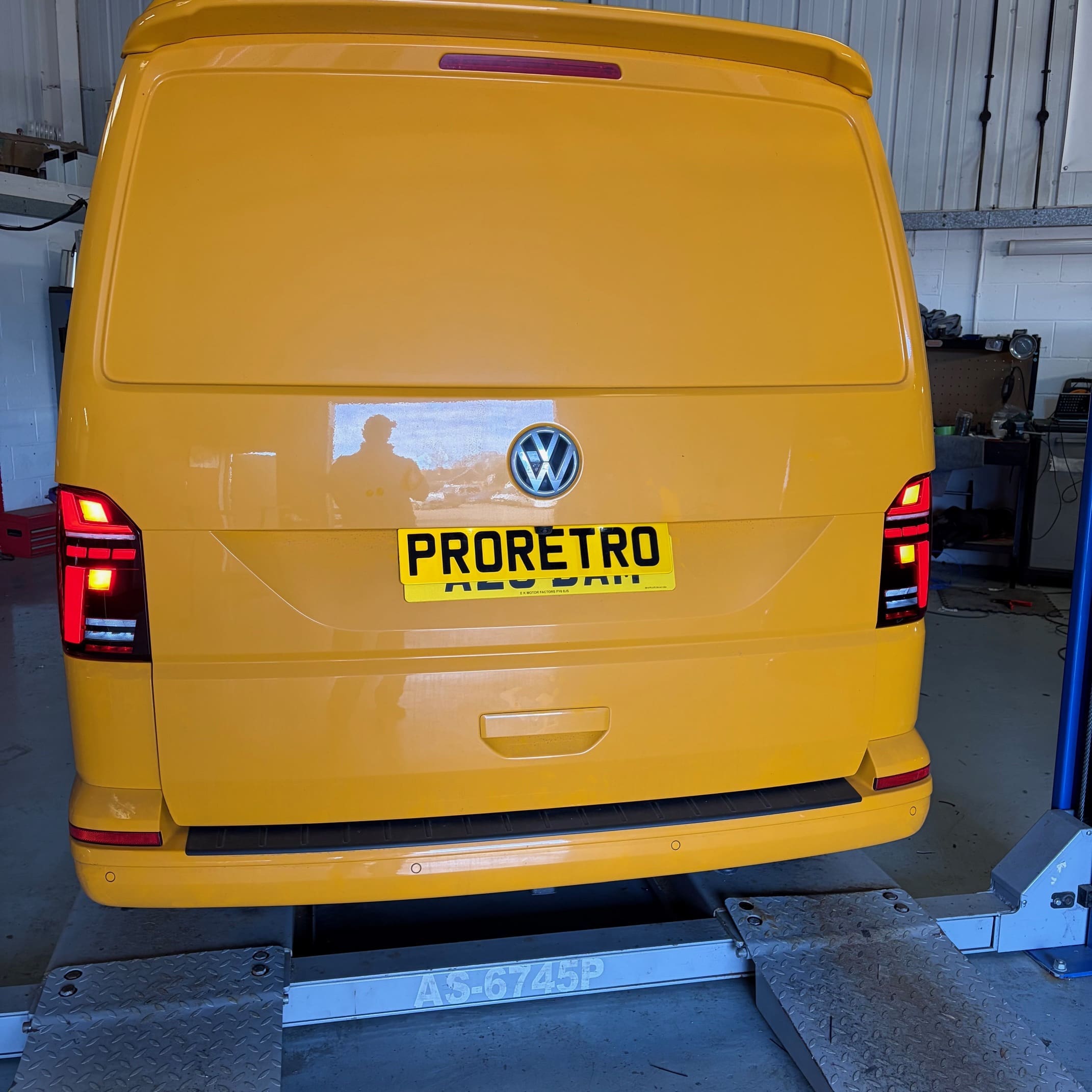 vw-t6-1-smoked-led-taillights-retrofit
