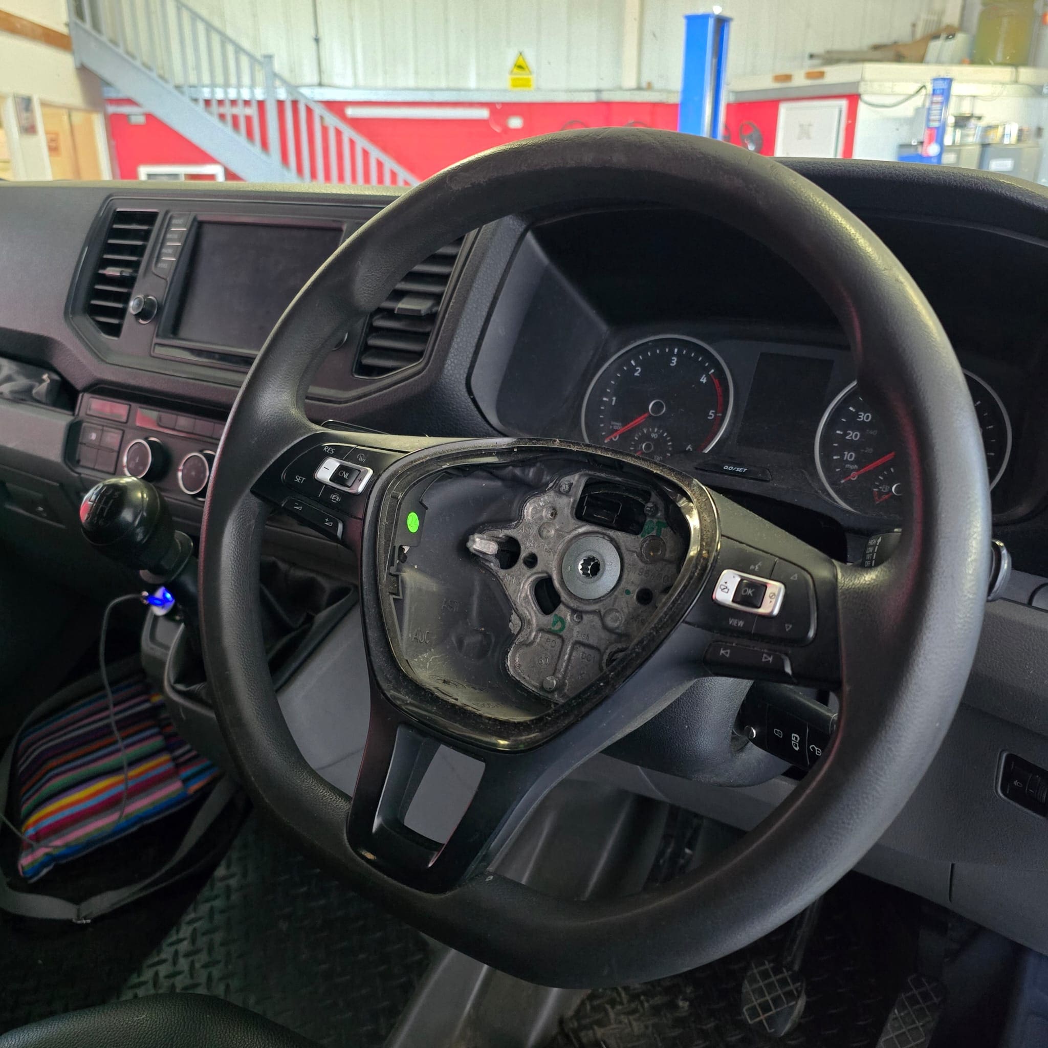 volkswagen-crafter-steering-wheel-upgrade-retrimmed-uk